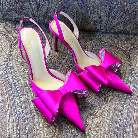 LE CADEAU FUCHSIA SATIN SLINGBACK PUMPS - Picture 5 of 15
